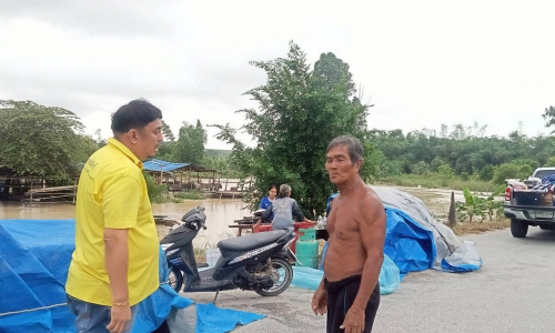 ลงพื้นที่สำรวจและให้ความช่วยเหลือเกษตรกรผู้ประสบอุทกภัย อำเภอปลวกแดง